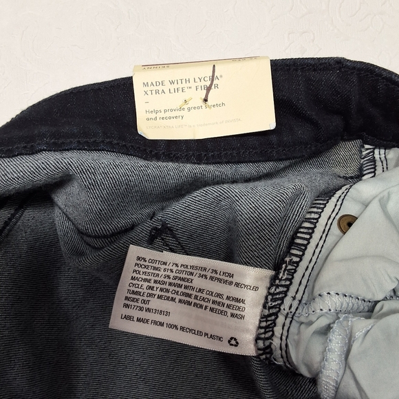 New Universal Threads Dark Blue Skinny Regular Jeans Plus Size 26 W R - Picture 10 of 10